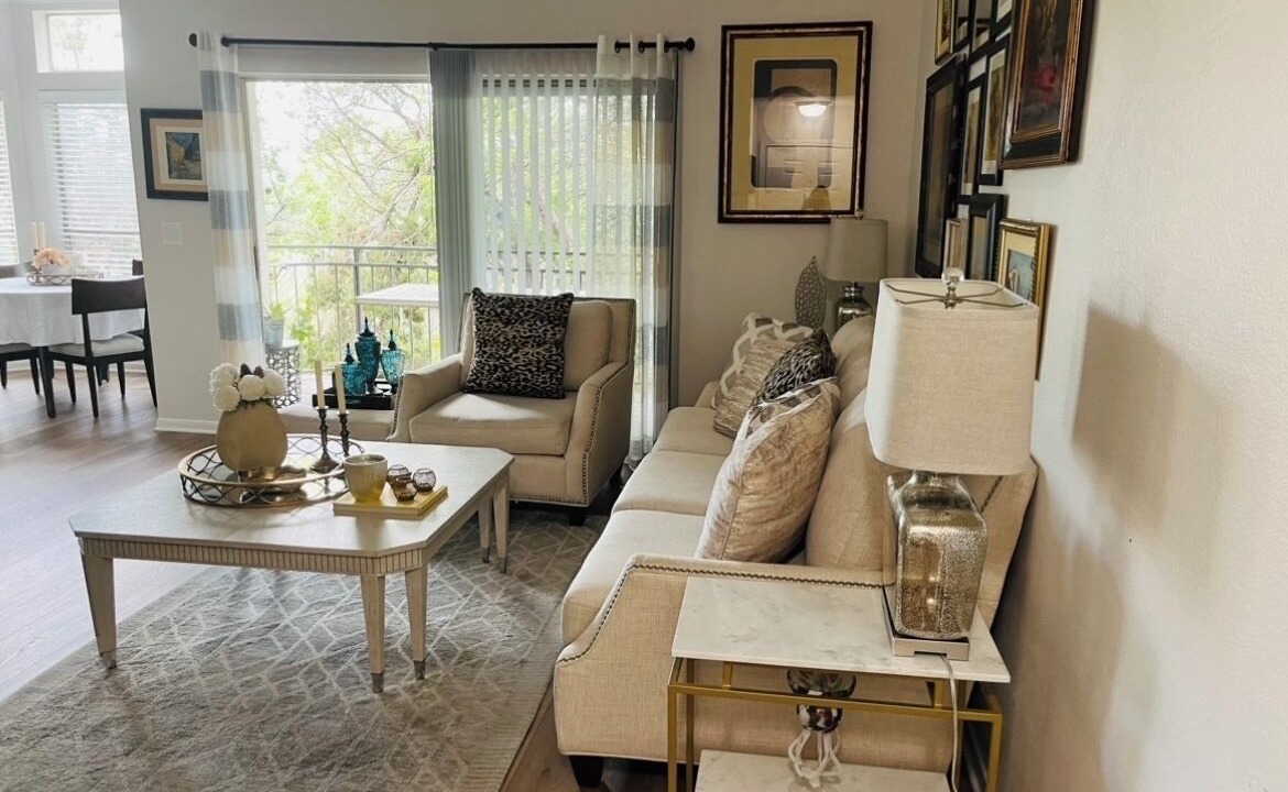 Photo of Livingroom in Shepherd Mountain