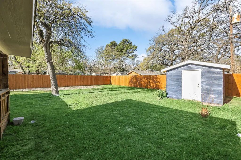 Photo of Outdoor in Haltom City
