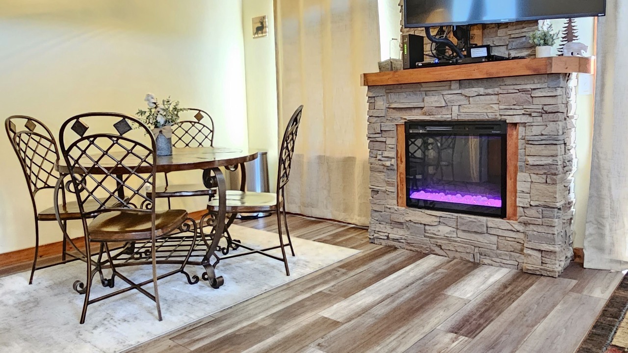 Photo of Others in Table Rock