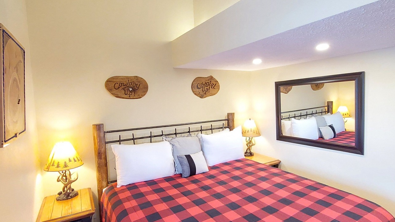 Photo of Others in Table Rock