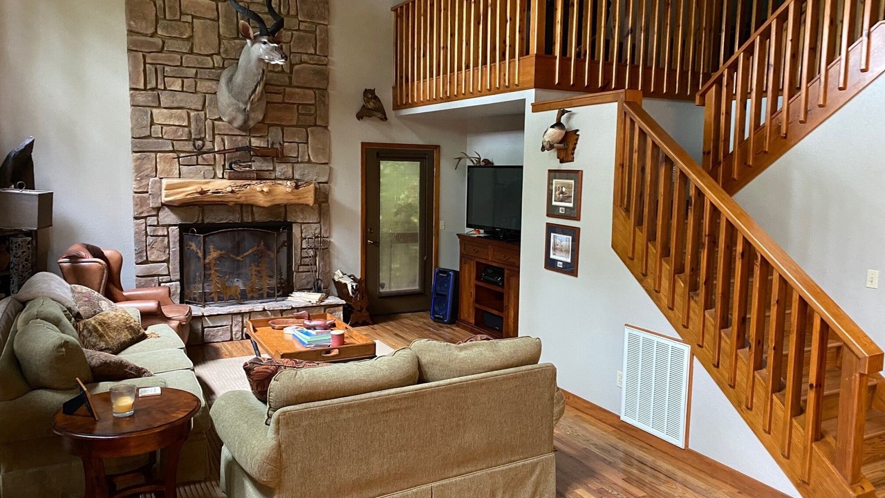 Photo of Livingroom in Springdale