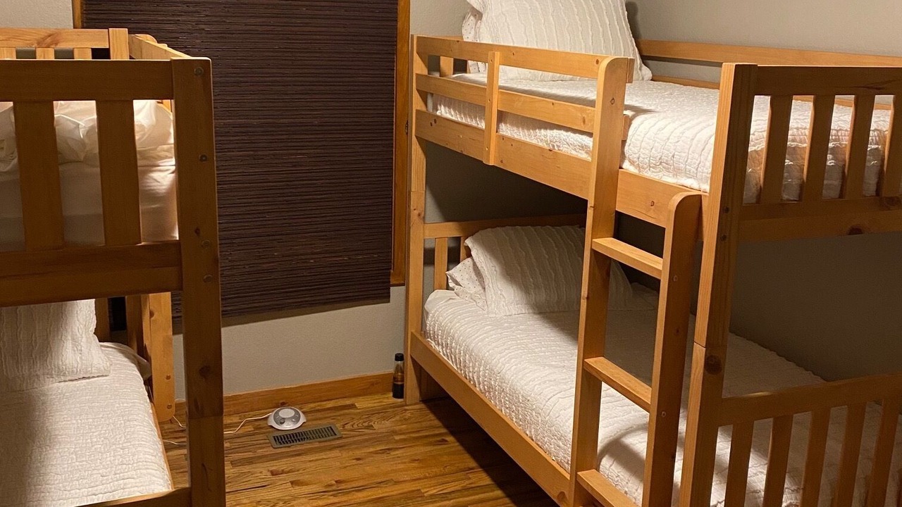 Photo of Bedroom in Springdale