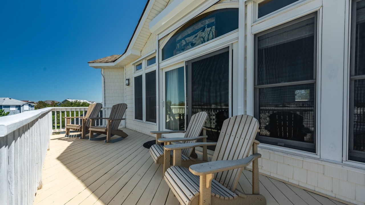Photo of Others in Whalehead Beach