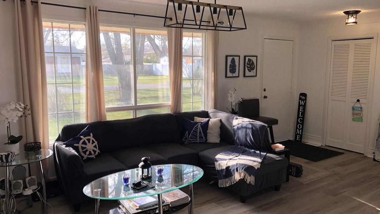 Photo of Livingroom in Crystal Beach