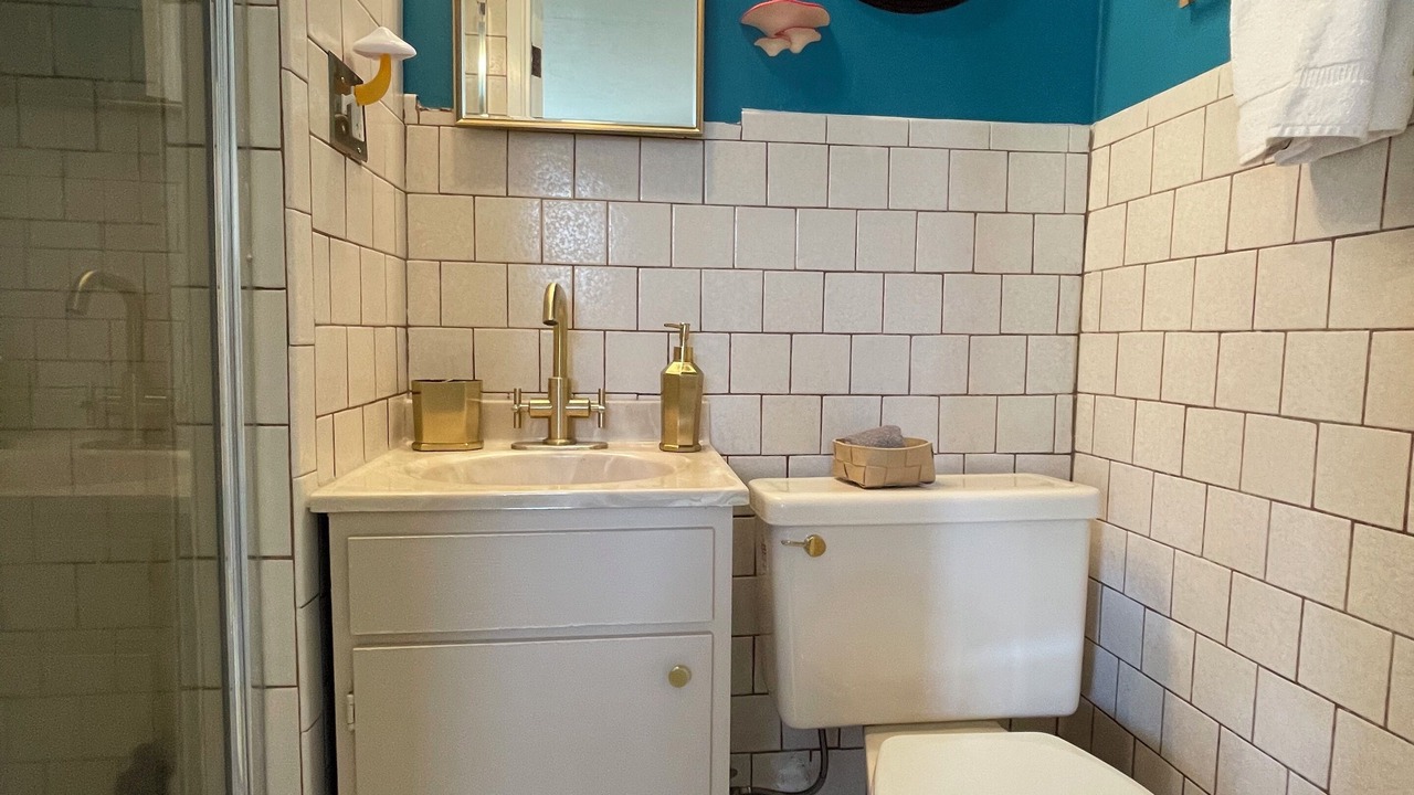 Photo of Bathroom in Rough and Ready