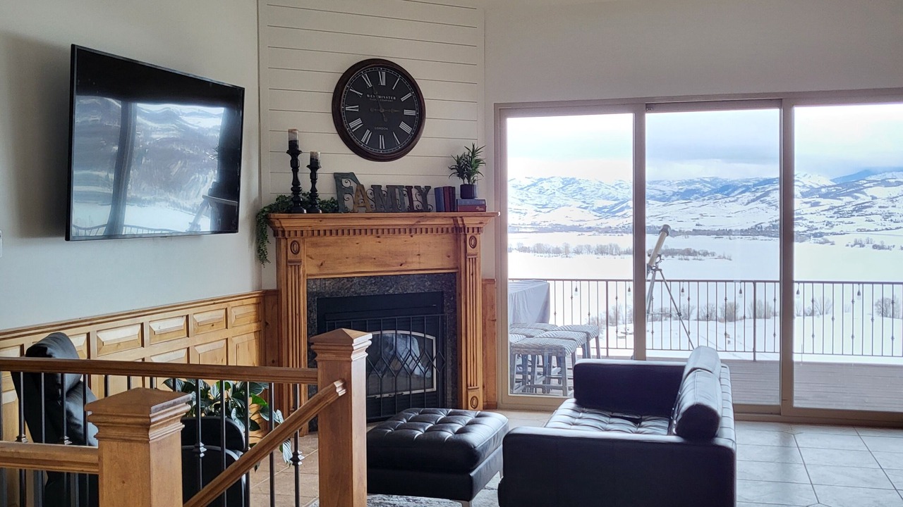 Photo of Livingroom in Eden