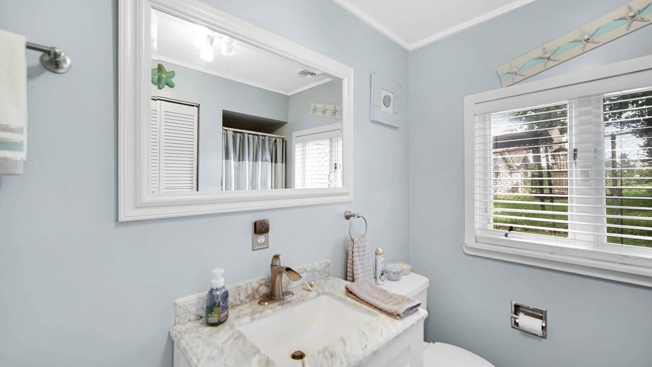 Photo of Bathroom in Cedar Lake