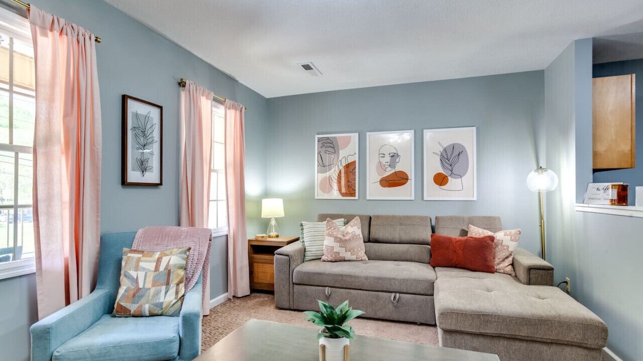 Photo of Livingroom in Arthur