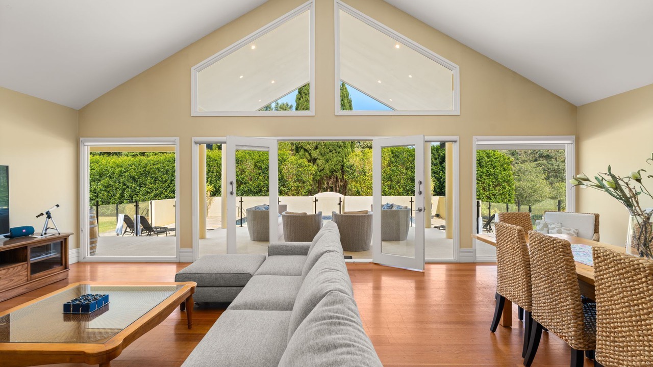 Photo of Livingroom in Berry