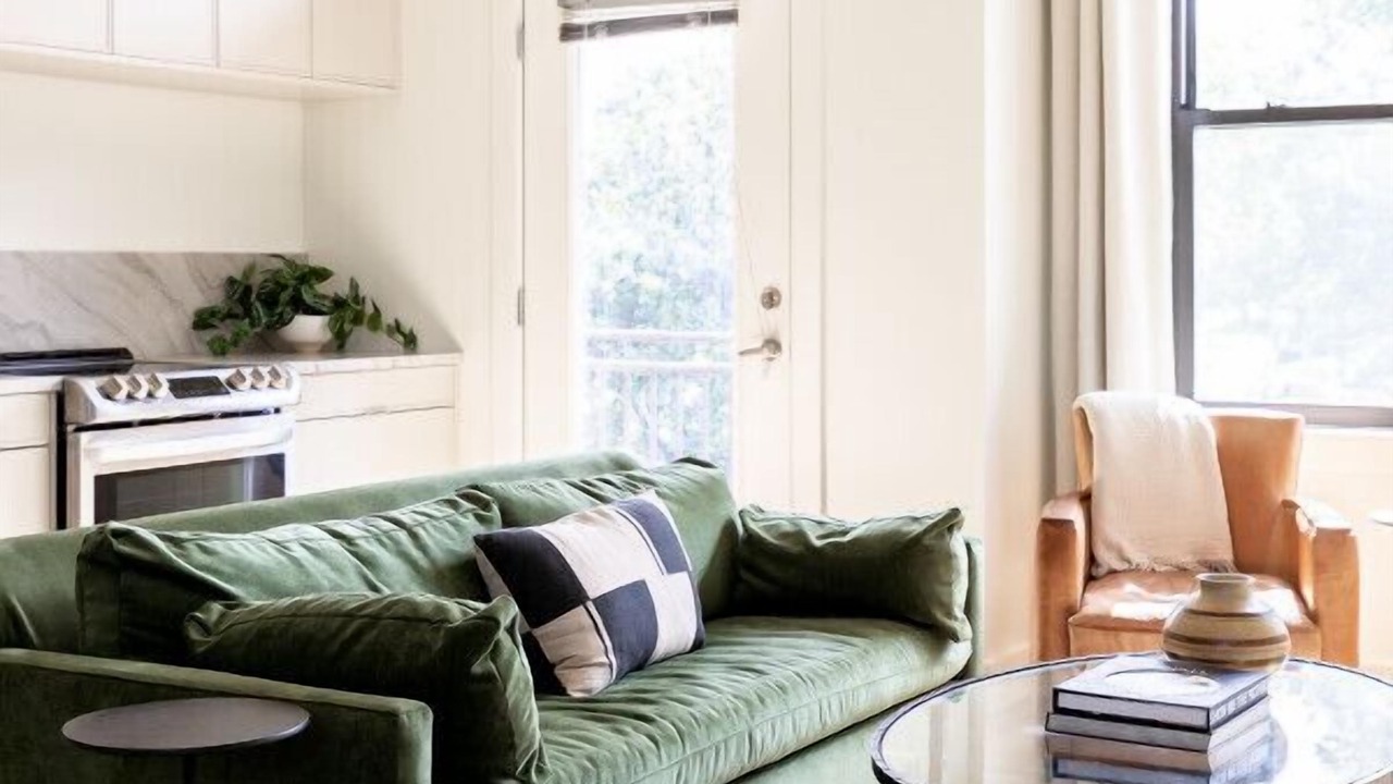 Photo of Bedroom in Hillsboro Village