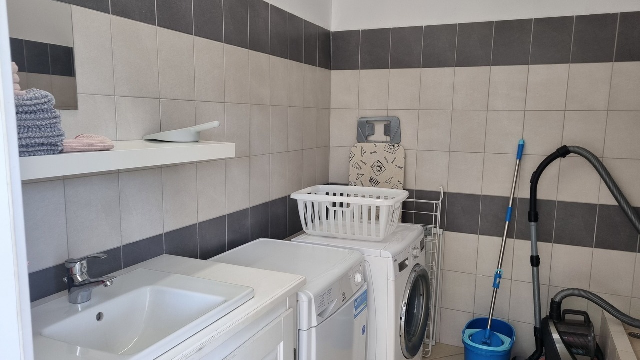 Photo of Others in Oupia