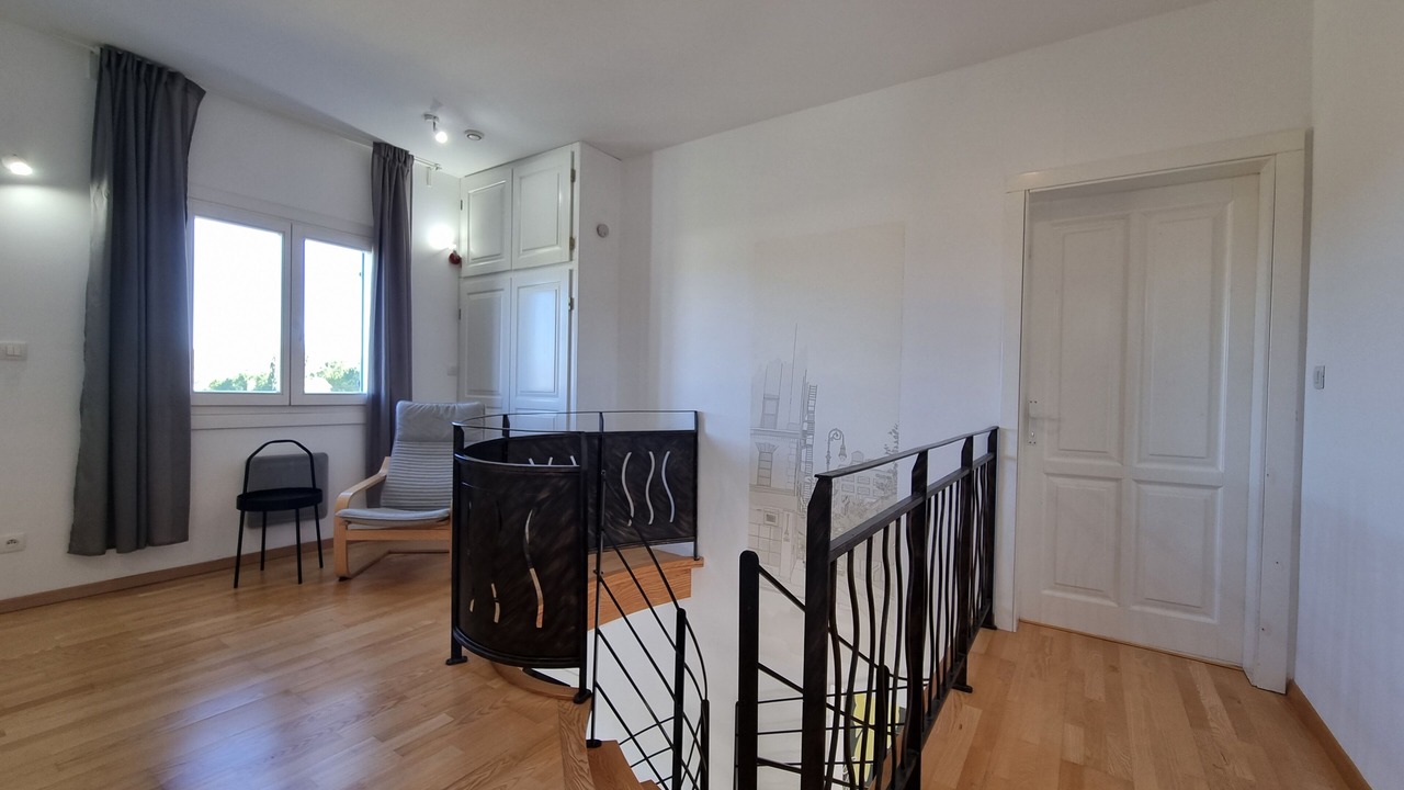 Photo of Others in Oupia