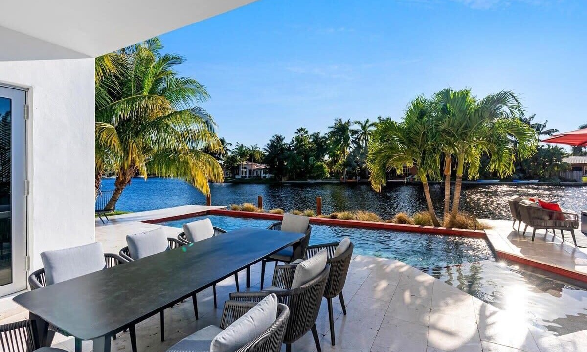 Photo of Outdoor in Coral Shores