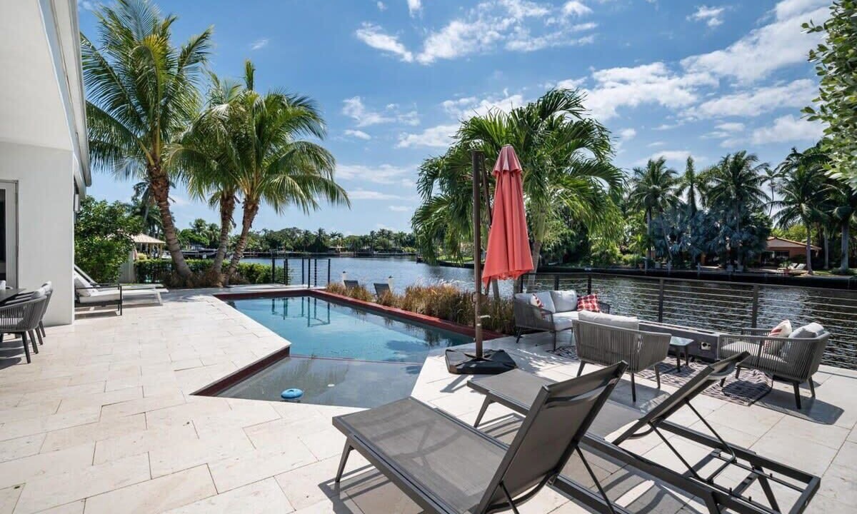 Photo of Outdoor in Coral Shores