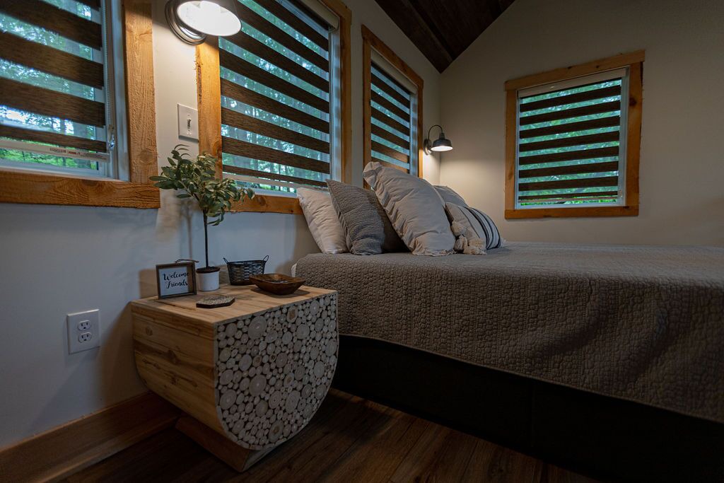 Photo of Bedroom in Dahlonega