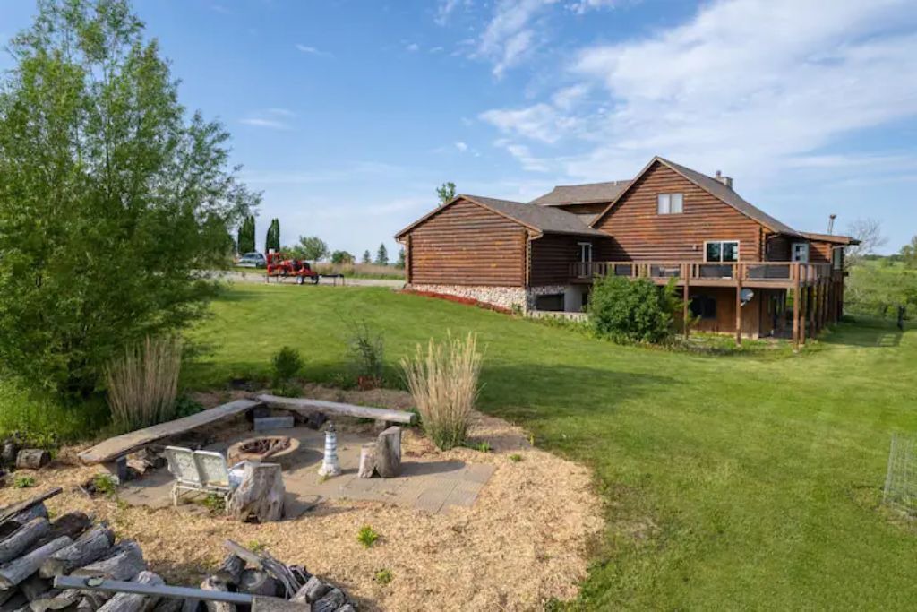 Photo of Outdoor in Oakdale