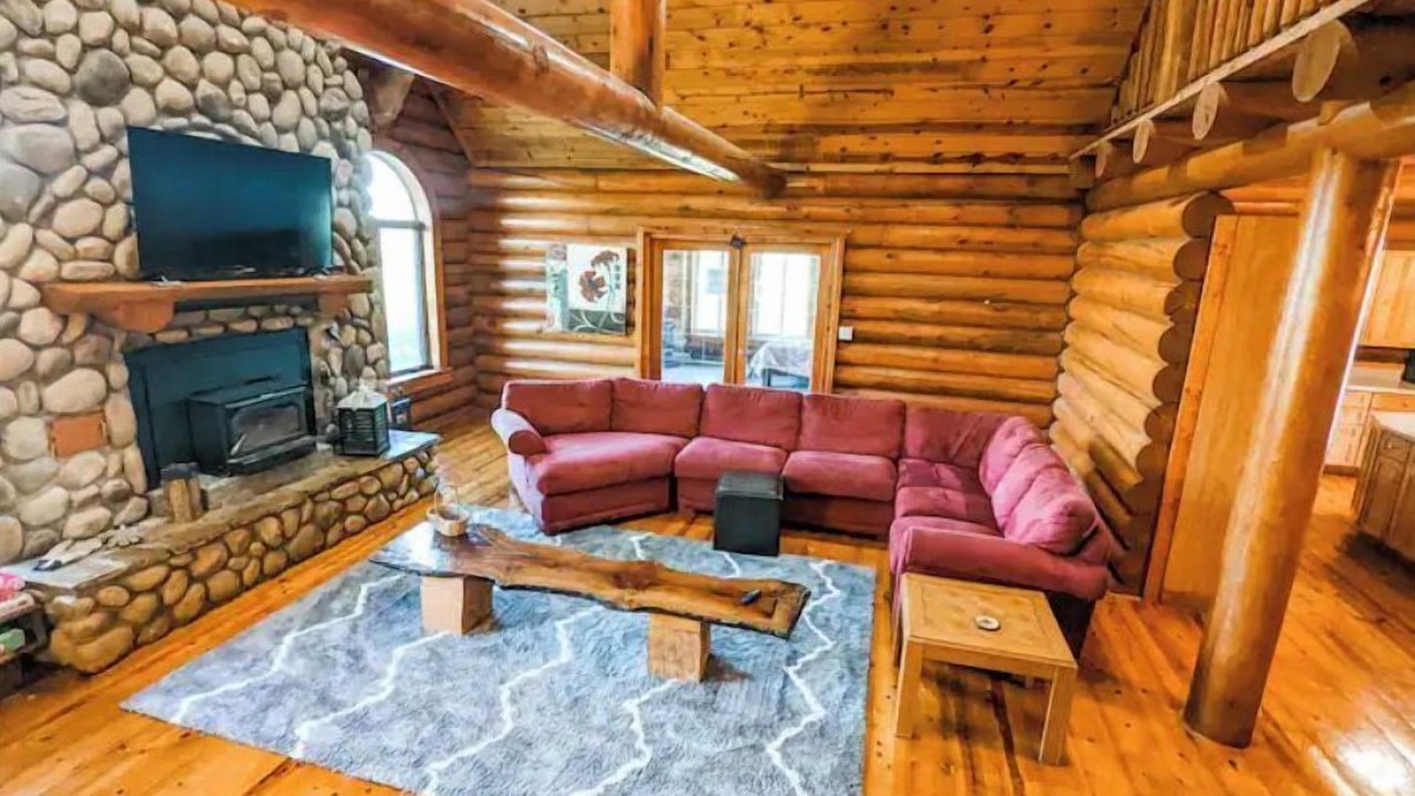 Photo of Livingroom in Oakdale
