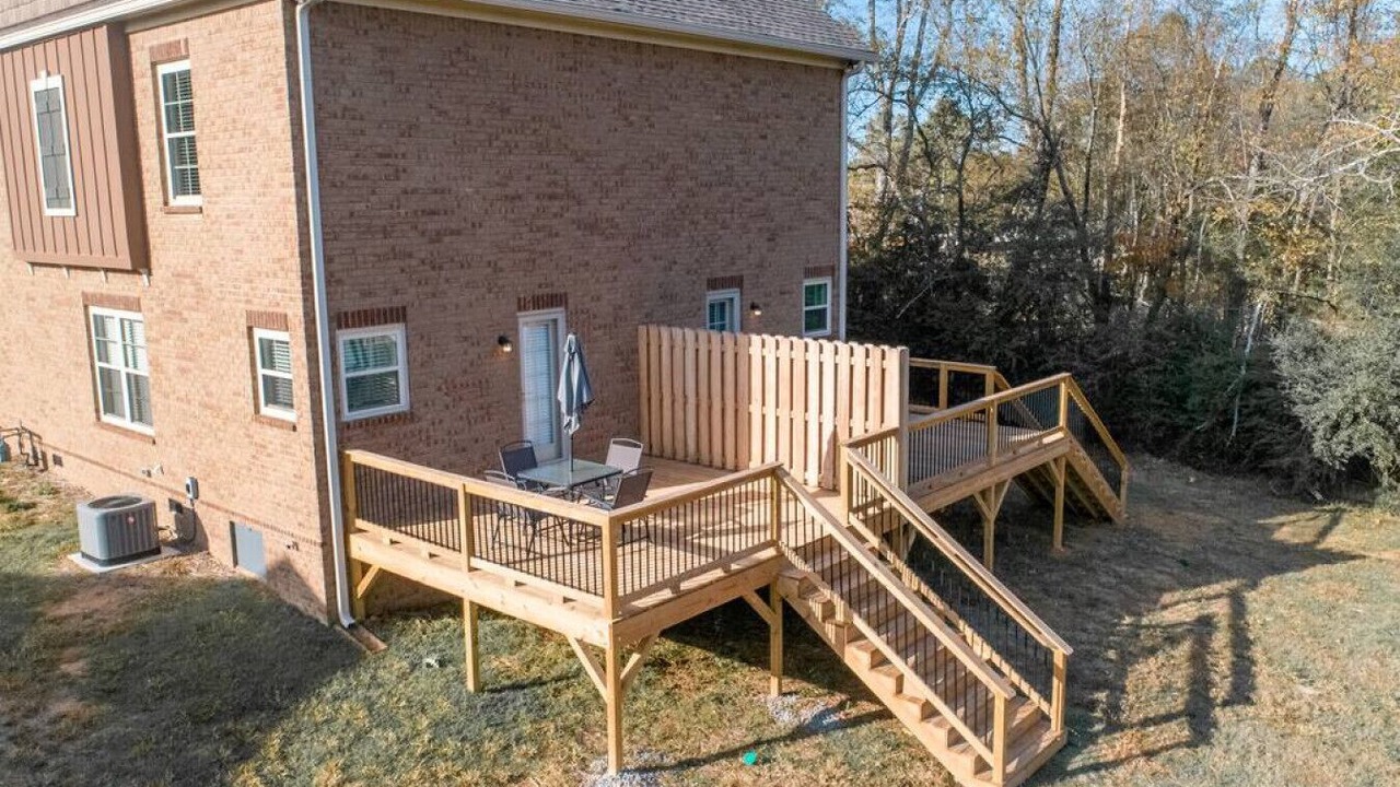 Photo of Outdoor in Spring Hill