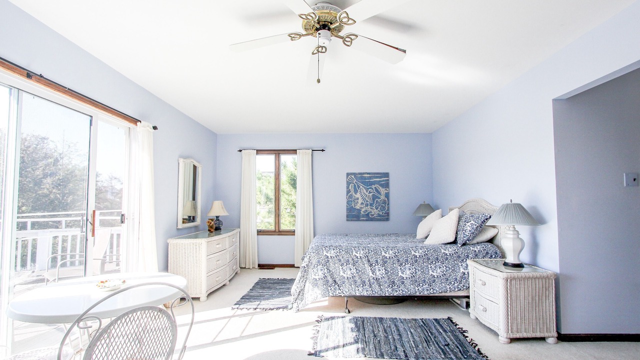 Photo of Bedroom in Admiral Estates