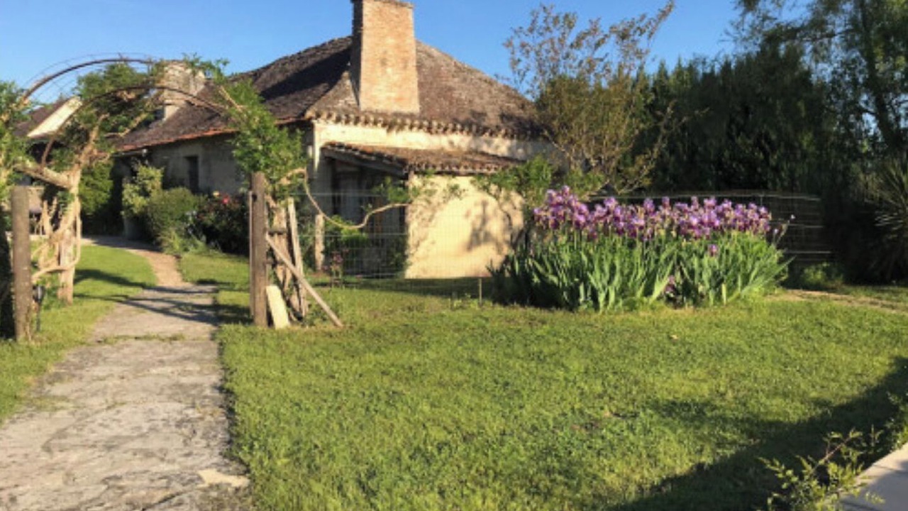 Photo of Outdoor in Monfaucon
