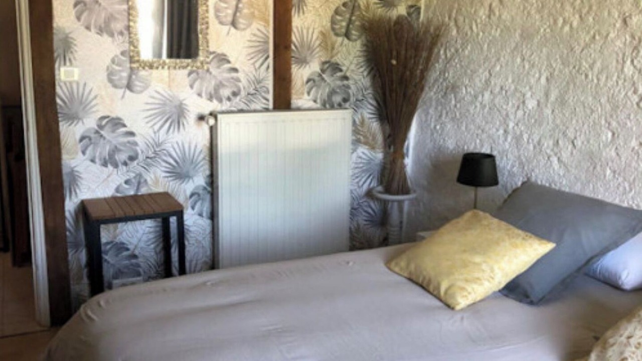 Photo of Bedroom in Monfaucon