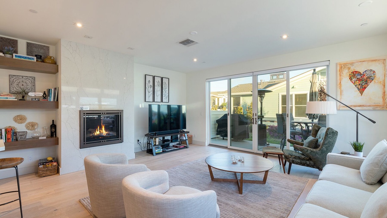 Photo of Livingroom in Old Town