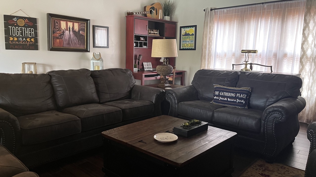 Photo of Bedroom in Pennington Bend