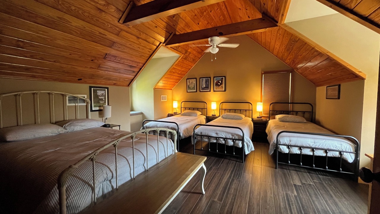 Photo of Bedroom in Pennington Bend