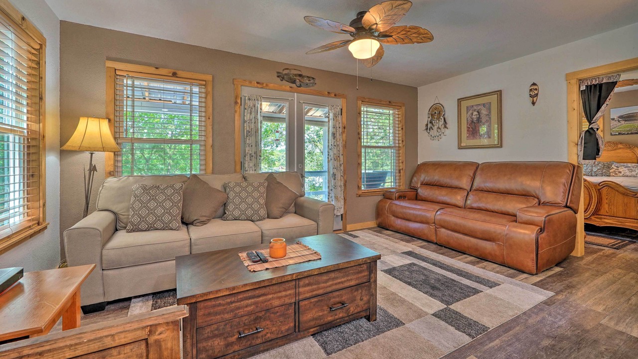 Photo of Livingroom in Fort Towson