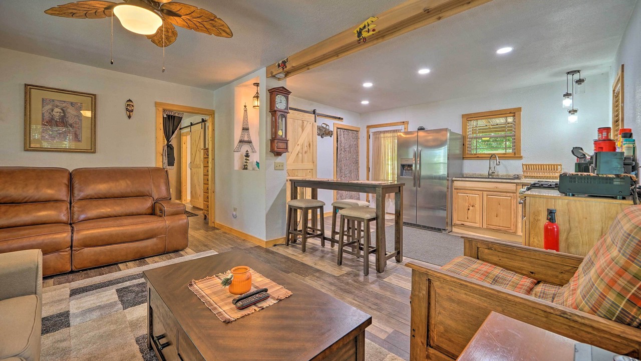 Photo of Livingroom in Fort Towson