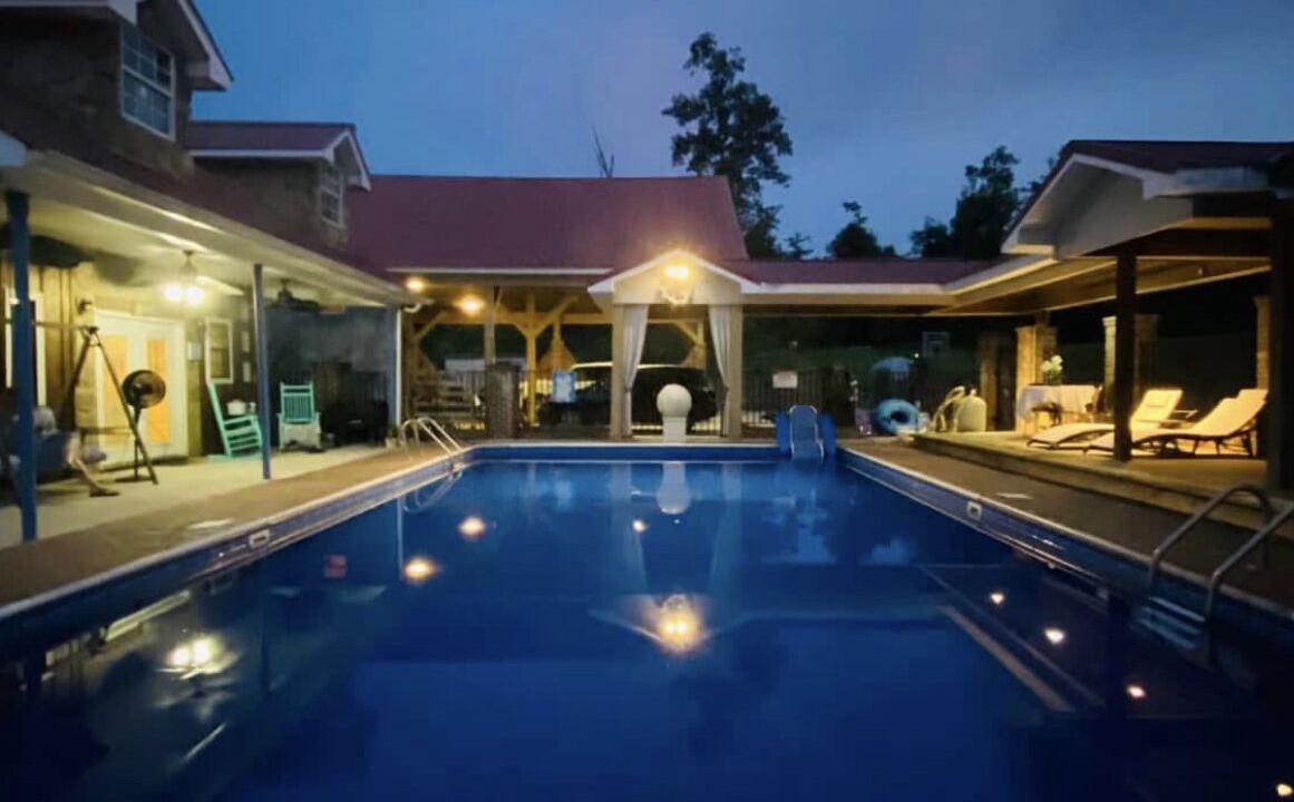 Photo of Outdoor in Laurel
