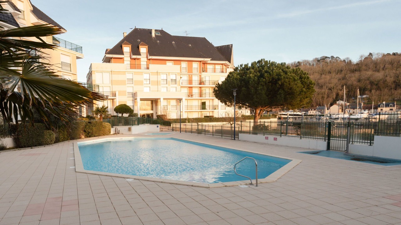 Photo of Outdoor in Port Guillaume