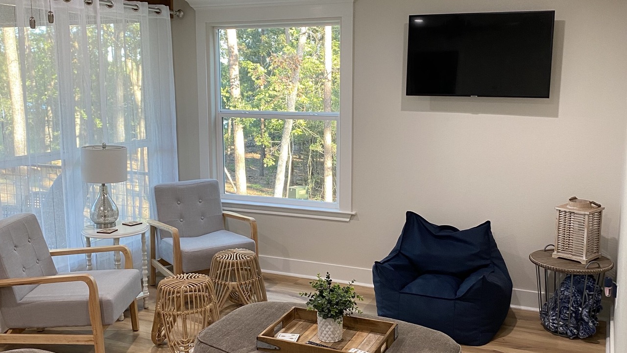 Photo of Livingroom in Zavalla