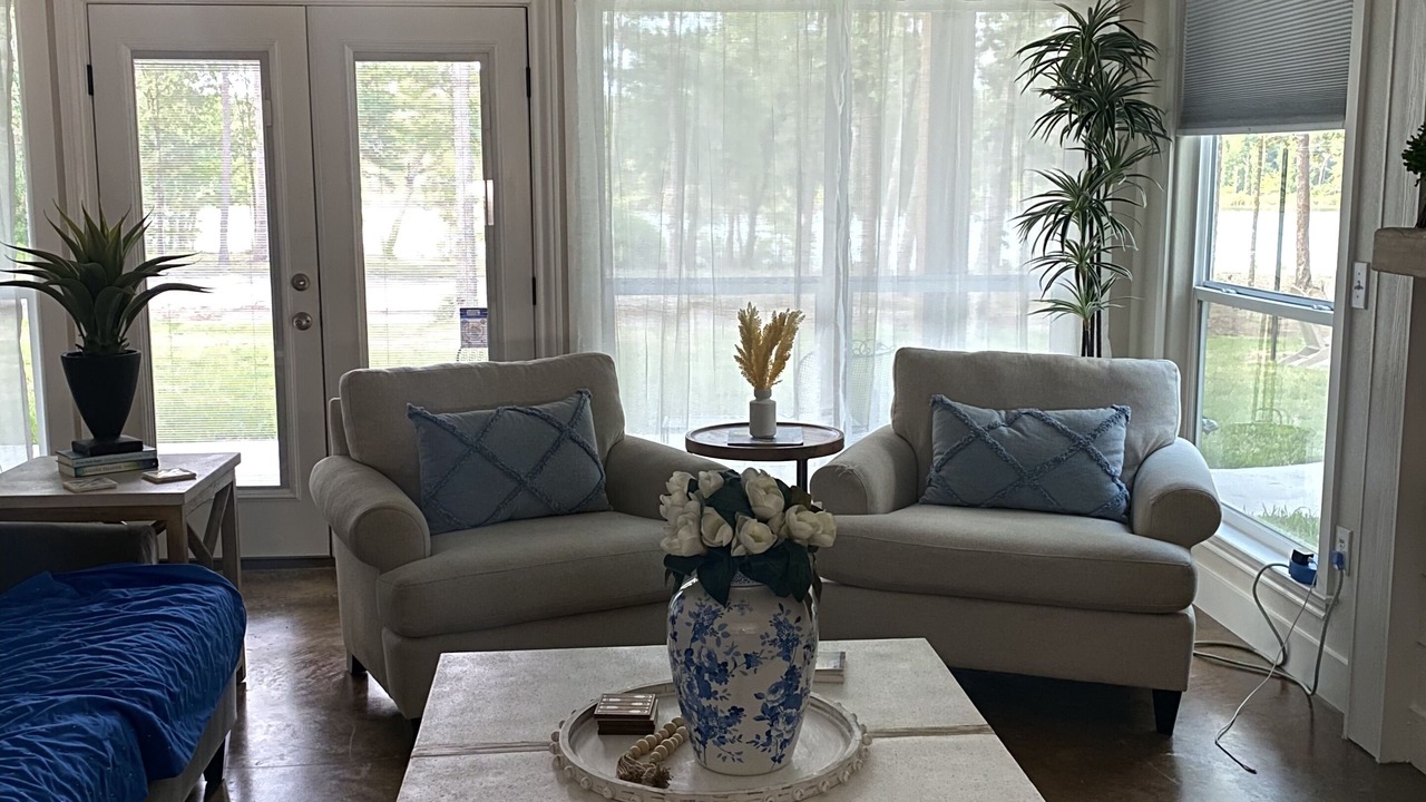 Photo of Livingroom in Zavalla