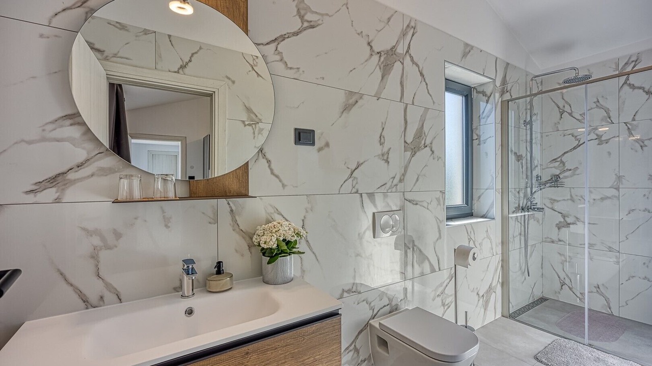Photo of Bathroom in Tinjan