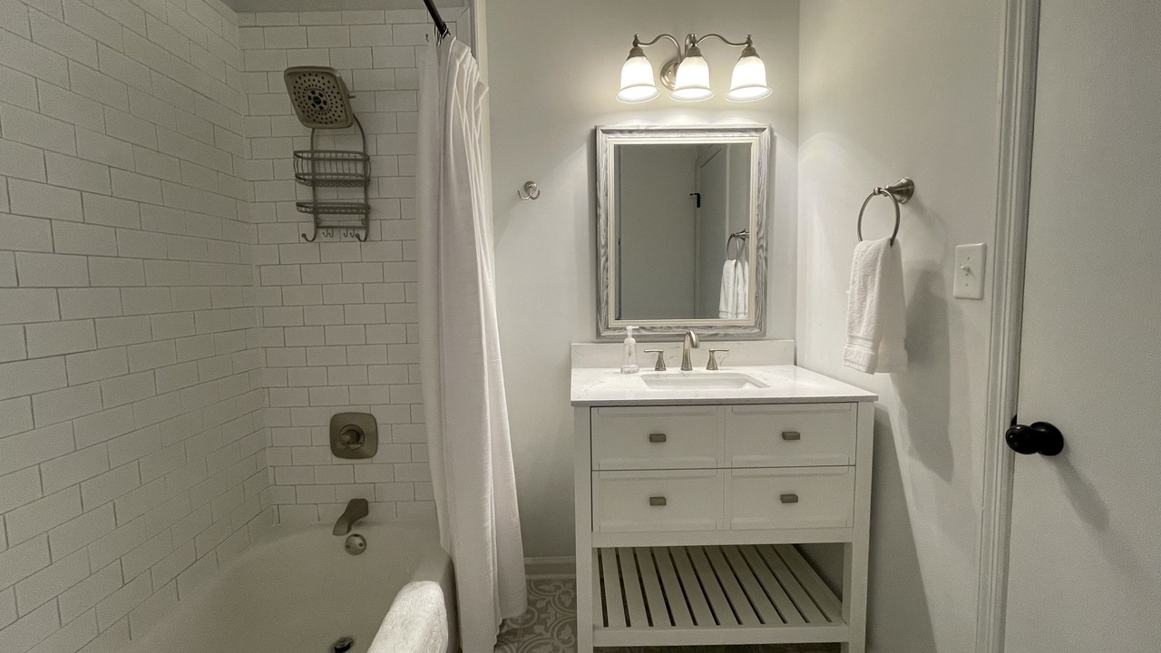 Photo of Bathroom in National Hills