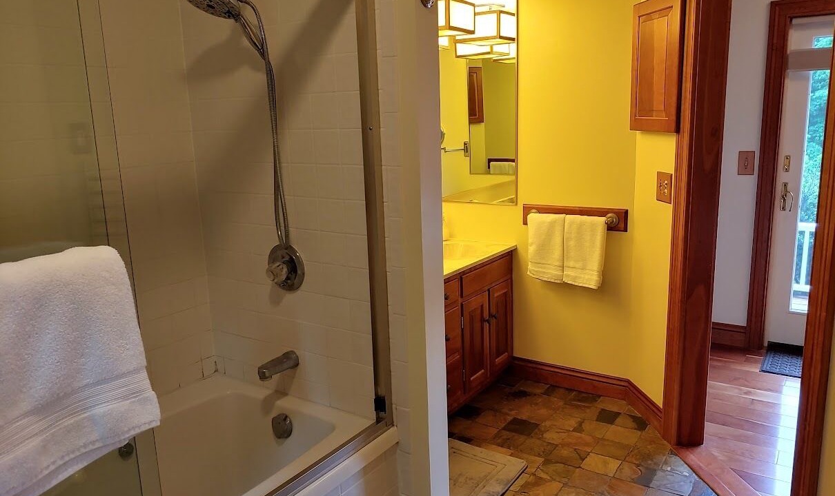 Photo of Bathroom in Hamilton