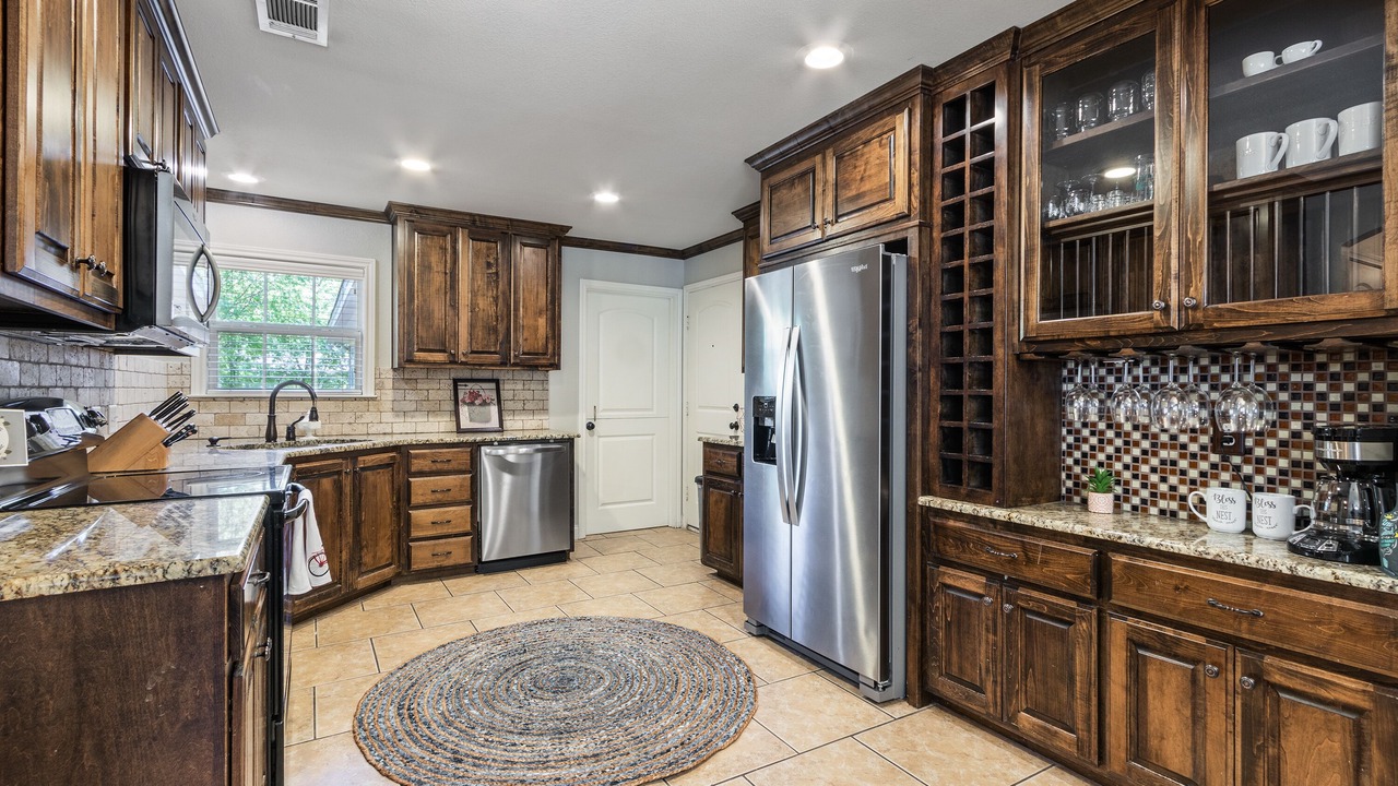 Photo of Kitchen in Austin Ave.
