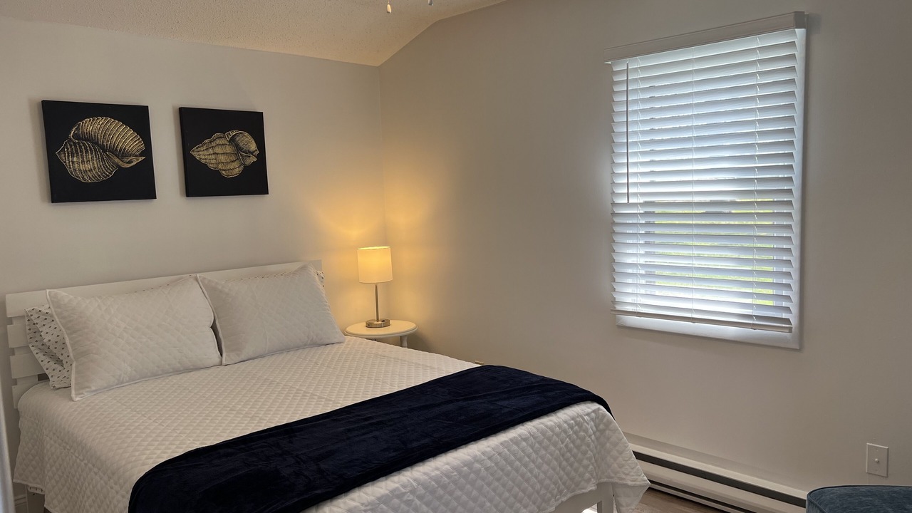 Photo of Bedroom in Middlefield