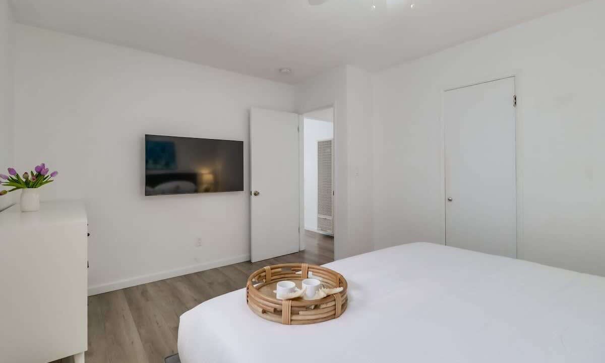 Photo of Bedroom in Beach Barber Tract