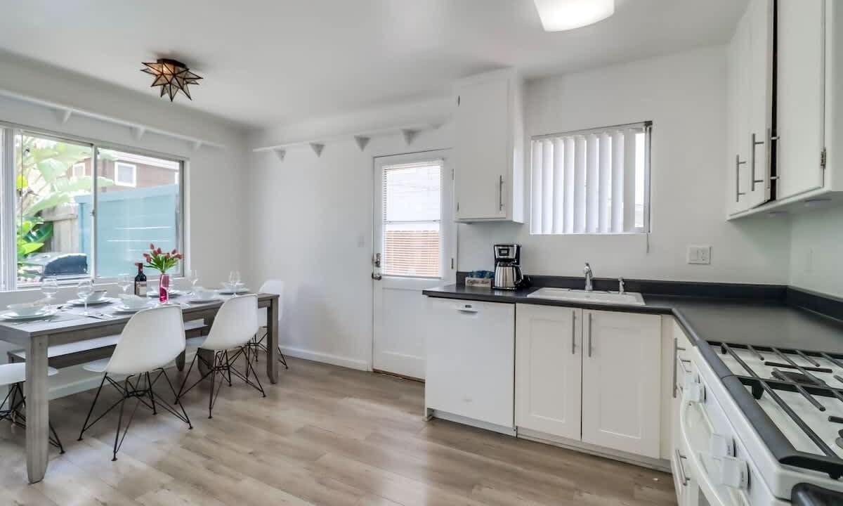 Photo of Kitchen in Beach Barber Tract