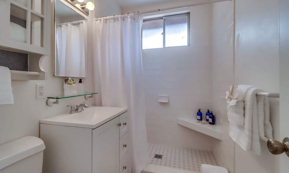 Photo of Bathroom in Beach Barber Tract