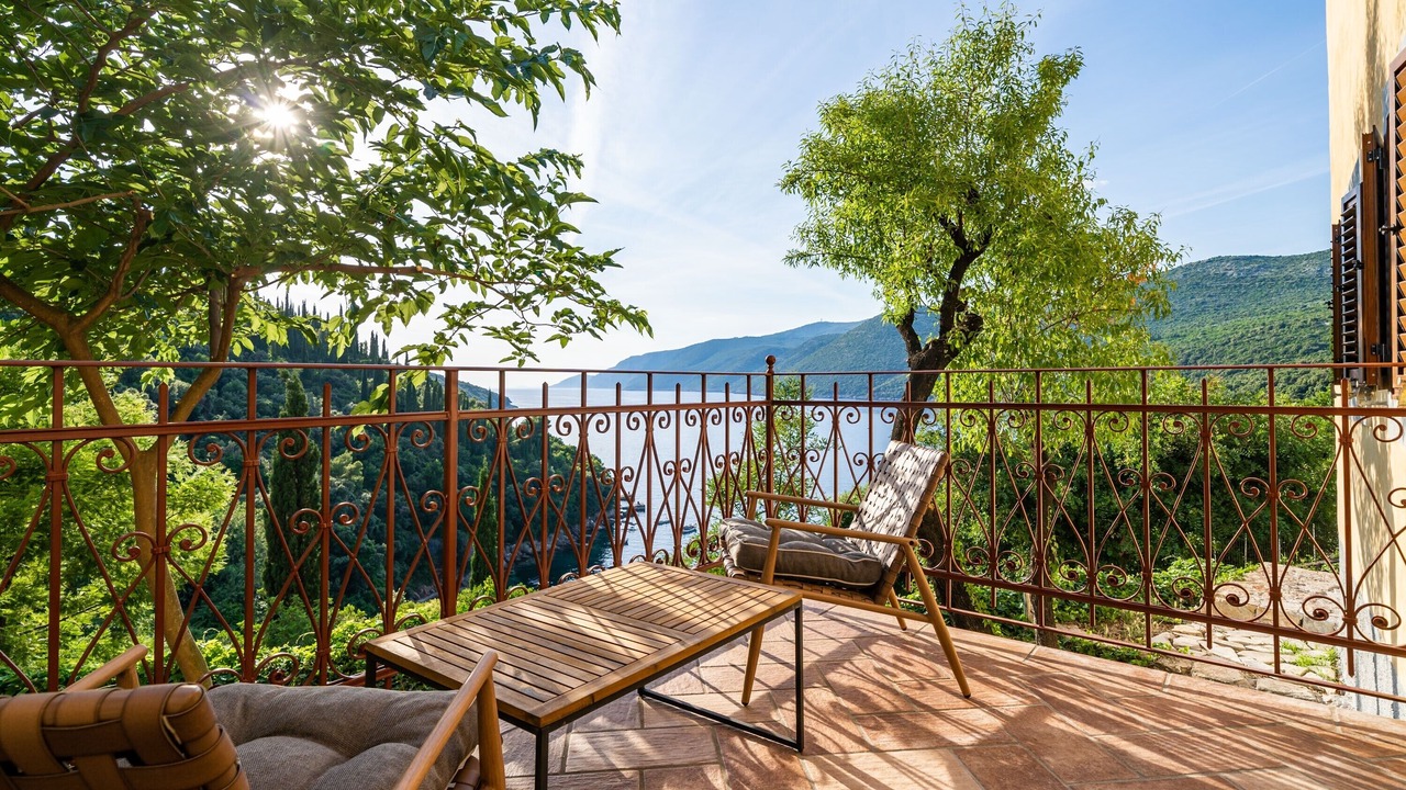 Photo of Patio Balcony in Molunat