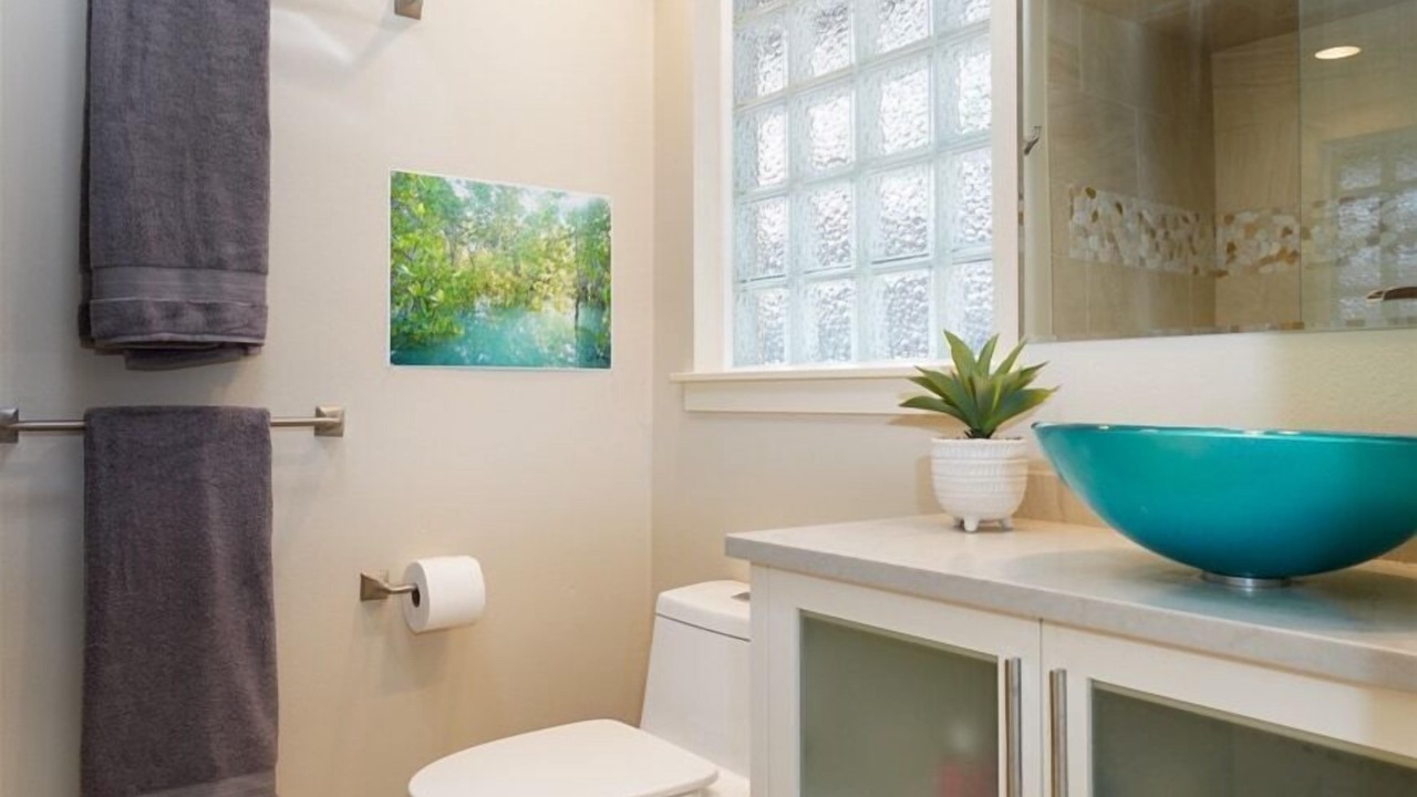 Photo of Bathroom in Old Farm District