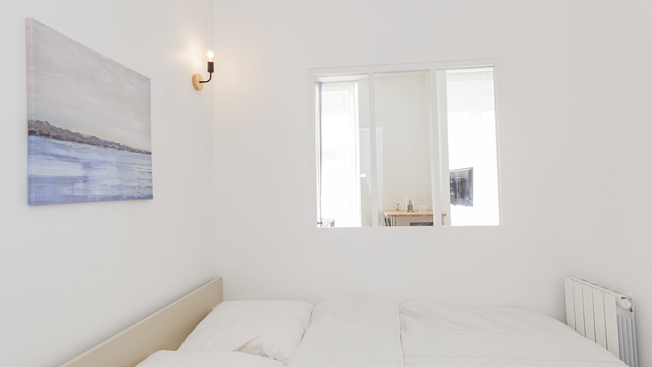 Photo of Bedroom in 18th Arrondissement