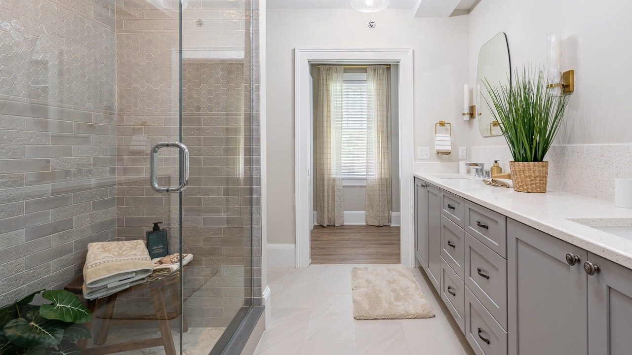 Photo of Bathroom in Lenox