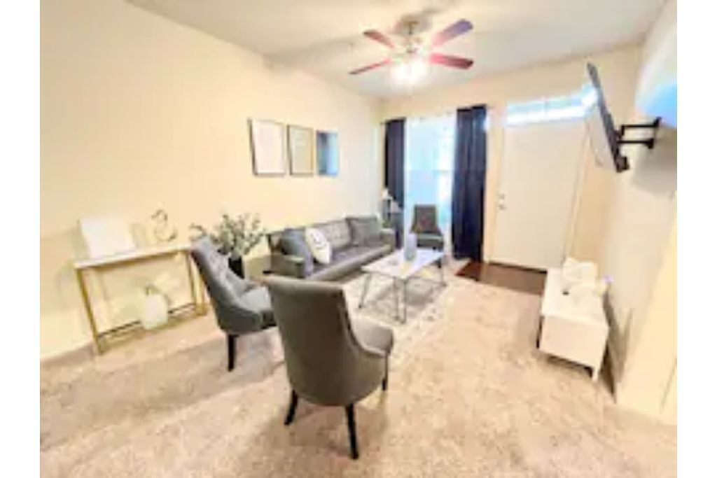 Photo of Livingroom in Shreveport