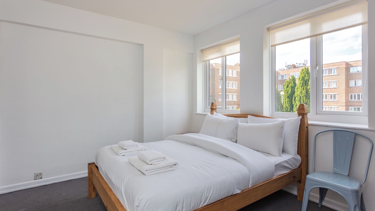 Photo of Bedroom in Southfields