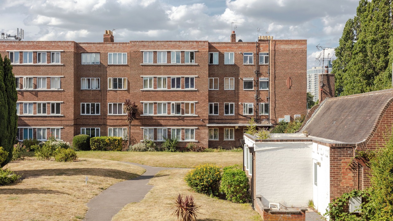 Photo of Outdoor in Southfields