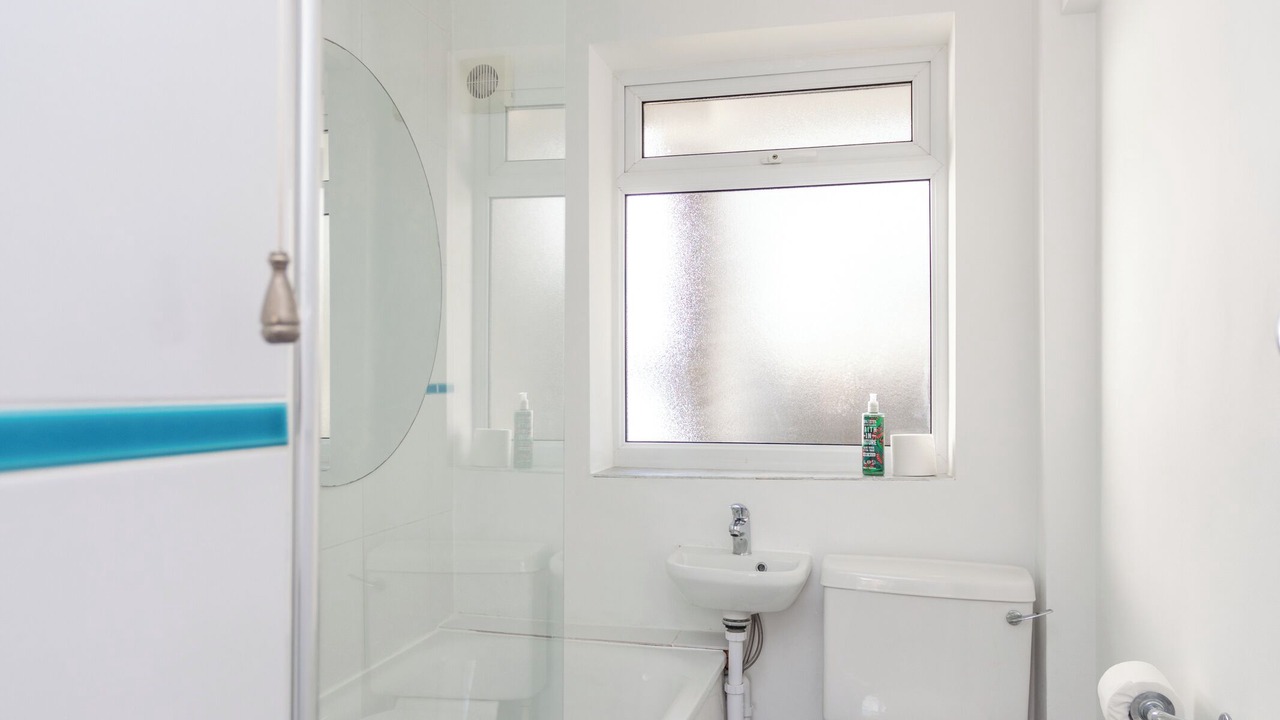 Photo of Bathroom in Southfields